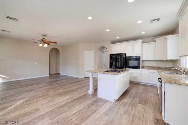 11749 VIA ESPERANZA Avenue 0, Las Vegas, NV 89138