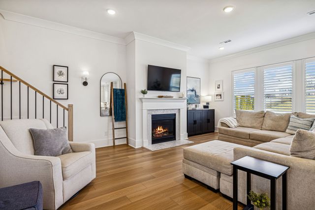 7283 Fiddlers Glen Dr, Arrington, TN 37014