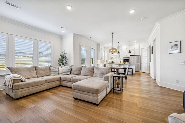 7283 Fiddlers Glen Dr, Arrington, TN 37014