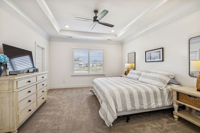 7283 Fiddlers Glen Dr, Arrington, TN 37014