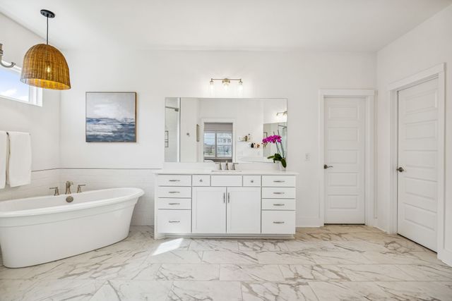 7283 Fiddlers Glen Dr, Arrington, TN 37014