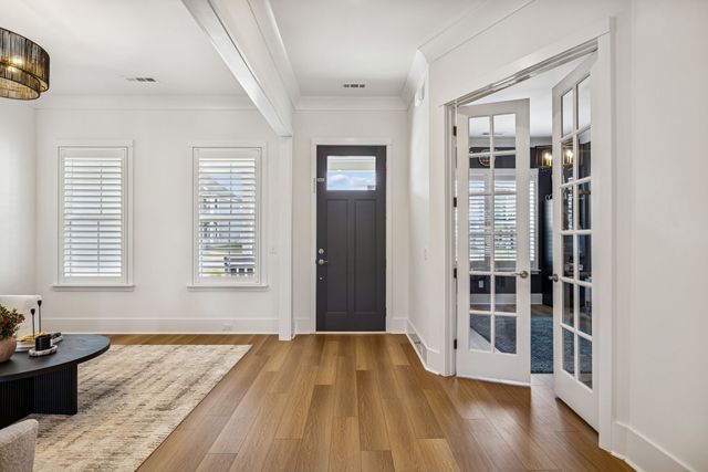 7283 Fiddlers Glen Dr, Arrington, TN 37014