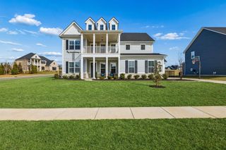7283 Fiddlers Glen Dr, Arrington, TN 37014