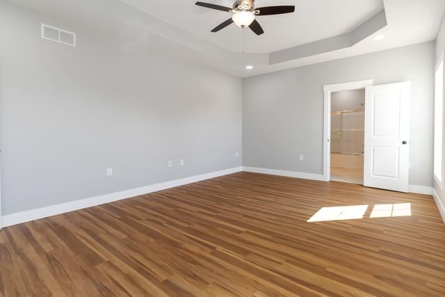 20 Beth Lane, Hustonville, KY 40437