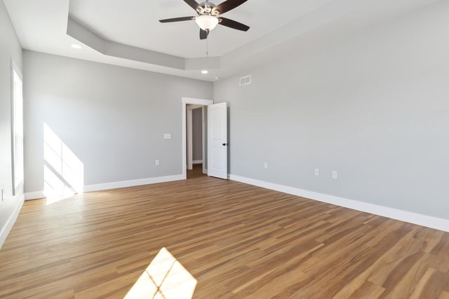 20 Beth Lane, Hustonville, KY 40437