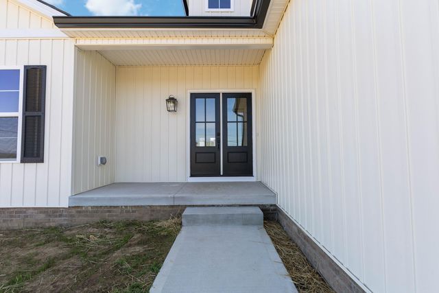 20 Beth Lane, Hustonville, KY 40437