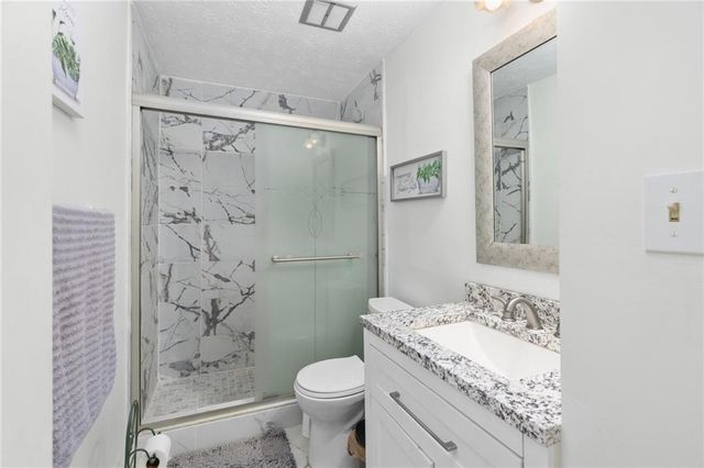 909 Rock Oak Lane, Lawrenceville, GA 30046