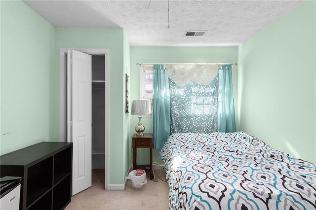 909 Rock Oak Lane, Lawrenceville, GA 30046