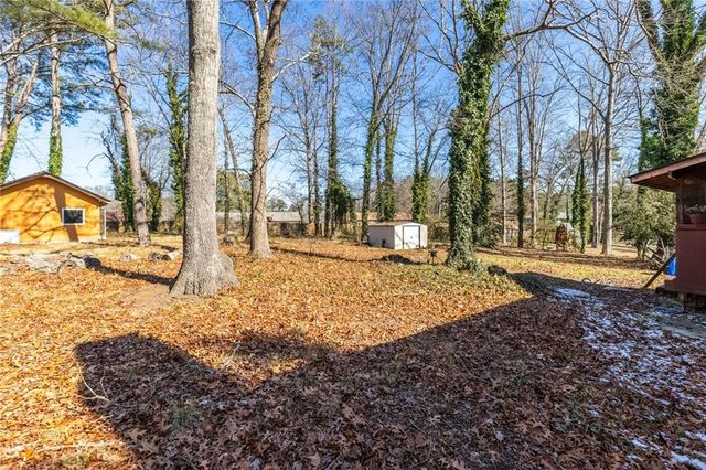 909 Rock Oak Lane, Lawrenceville, GA 30046