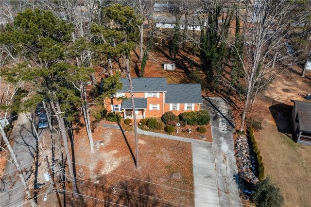 909 Rock Oak Lane, Lawrenceville, GA 30046