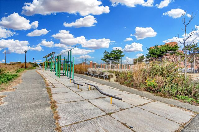 38 Marvin Street, Far Rockaway, NY 11691