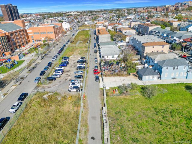 38 Marvin Street, Far Rockaway, NY 11691