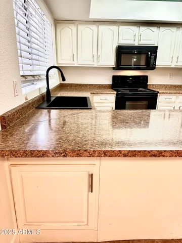 17615 N 35TH Place, Phoenix, AZ 85032