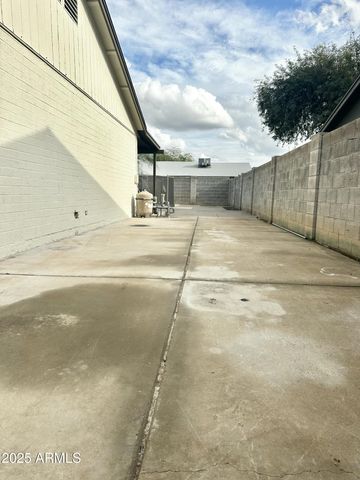 17615 N 35TH Place, Phoenix, AZ 85032