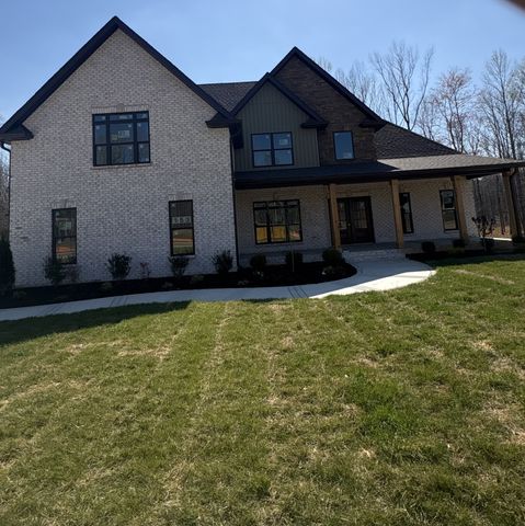 1300 Reda Dr, Clarksville, TN 37042