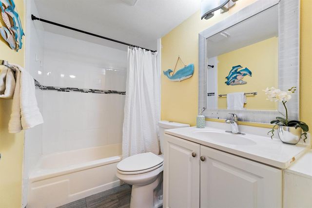 10310 S Ocean Drive 205, Jensen Beach, FL 34957