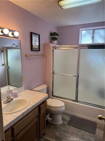 21564 Jobs Peak, Cedarpines Park, CA 92322