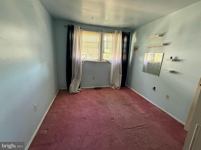 14 RUSCOMBE CT, Willingboro, NJ 08046