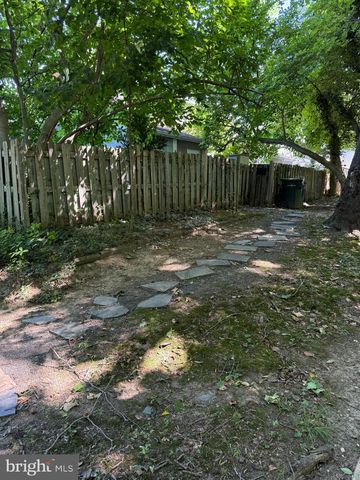14 RUSCOMBE CT, Willingboro, NJ 08046