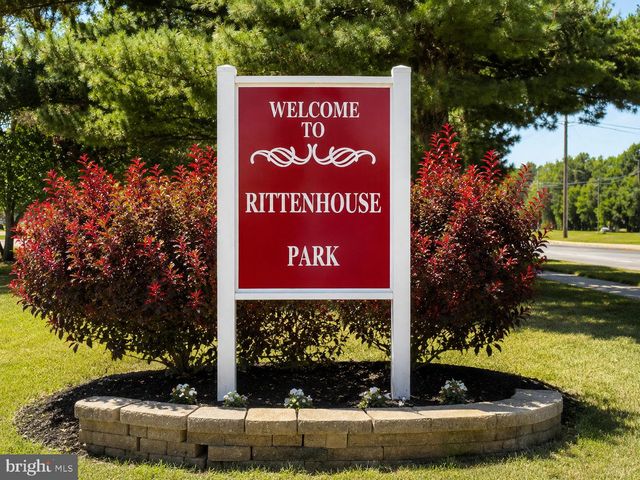 14 RUSCOMBE CT, Willingboro, NJ 08046