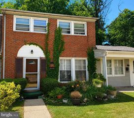 14 RUSCOMBE CT, Willingboro, NJ 08046