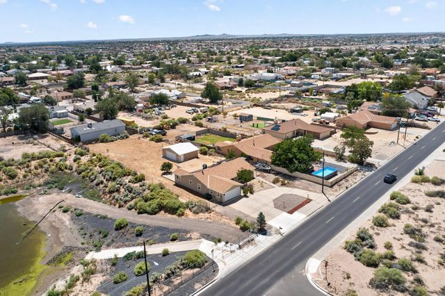 3324 19th Avenue SE, Rio Rancho, NM 87124