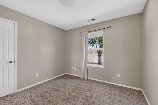 3324 19th Avenue SE, Rio Rancho, NM 87124