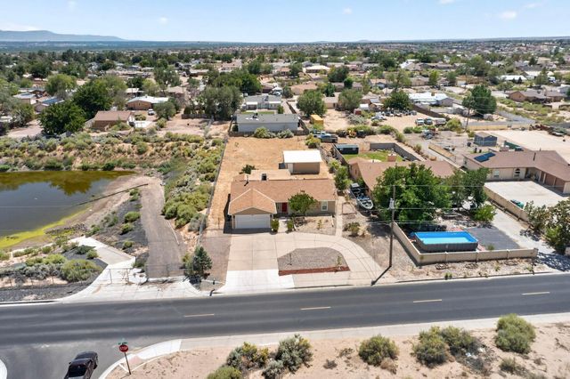 3324 19th Avenue SE, Rio Rancho, NM 87124