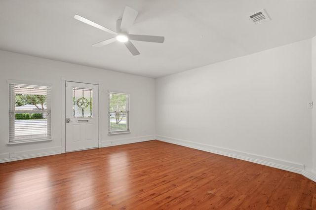 15302 Spring Hill Lane A, Pflugerville, TX 78660
