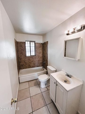 219 W KINDERMAN Drive, Avondale, AZ 85323