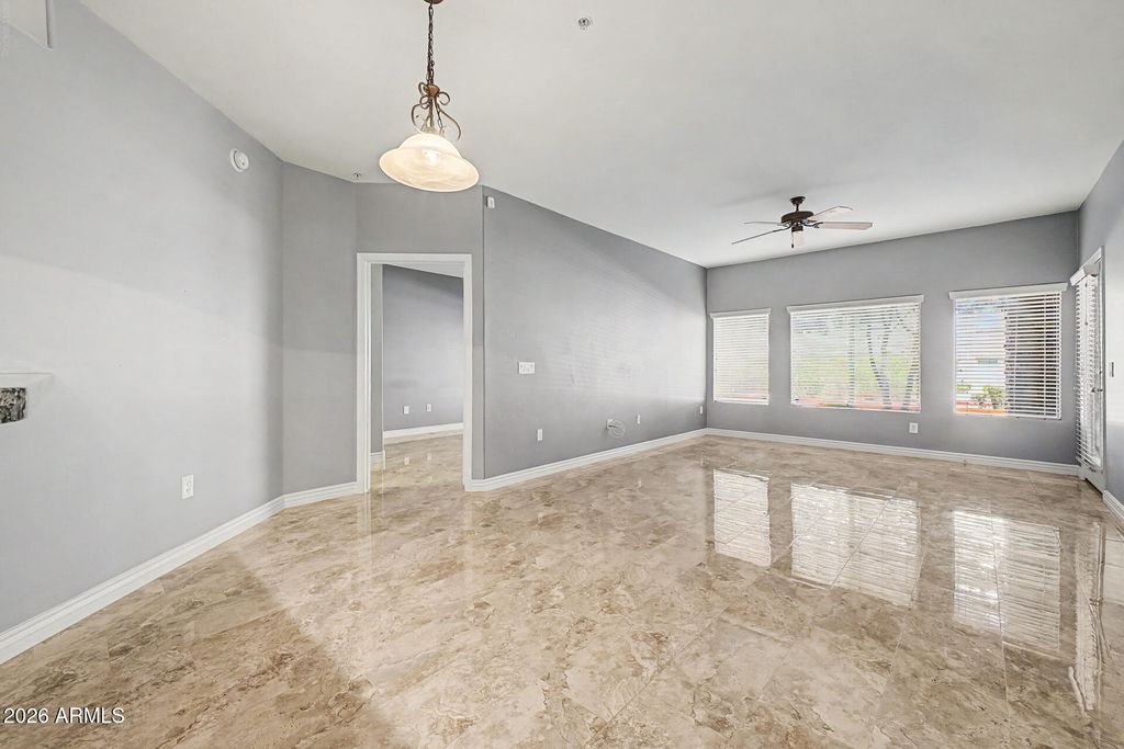 5450 E DEER VALLEY Drive 1006, Phoenix, AZ 85054 — photo 3