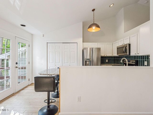 108 Carrousel Lane, Cary, NC 27513
