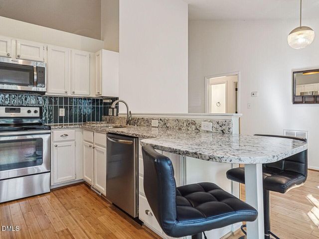 108 Carrousel Lane, Cary, NC 27513