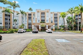 9805 NW 52nd St 216, Doral, FL 33178