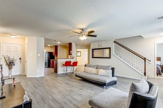 21219 Fox Hillside Way, Humble, TX 77338