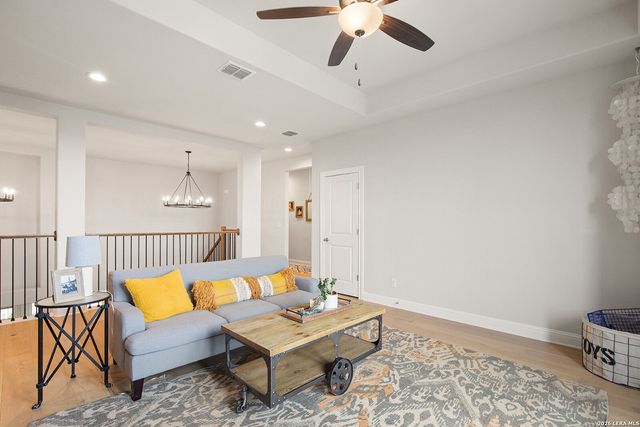 27124 Highland Crest, San Antonio, TX 78260