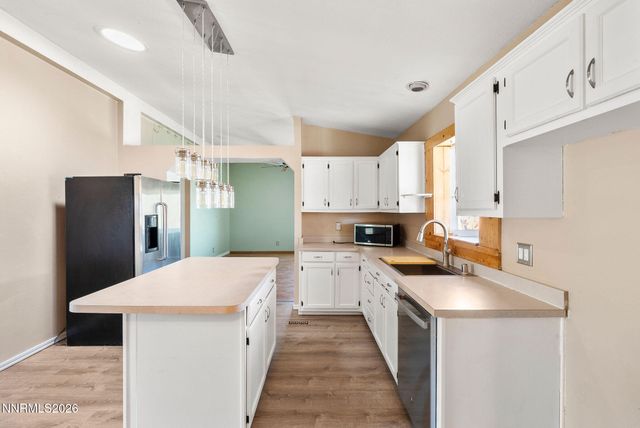 1547 Topaz Ranch Drive, Topaz Ranch Estates, NV 89444