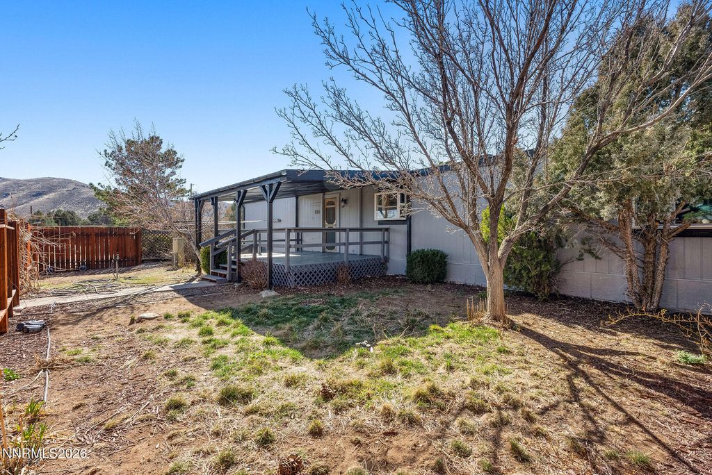 Image 14 of property listing at 1547 Topaz Ranch Drive, Topaz Ranch Estates, NV 89444