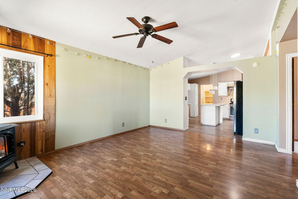 Image 24 of property listing at 1547 Topaz Ranch Drive, Topaz Ranch Estates, NV 89444