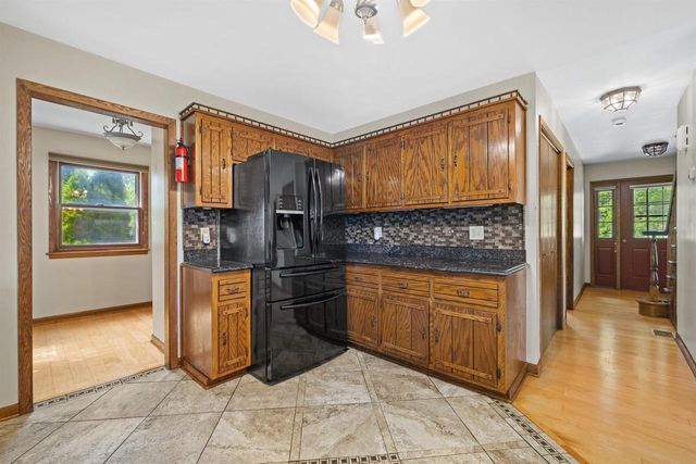 7849 Green Bay ROAD, Kenosha, WI 53142