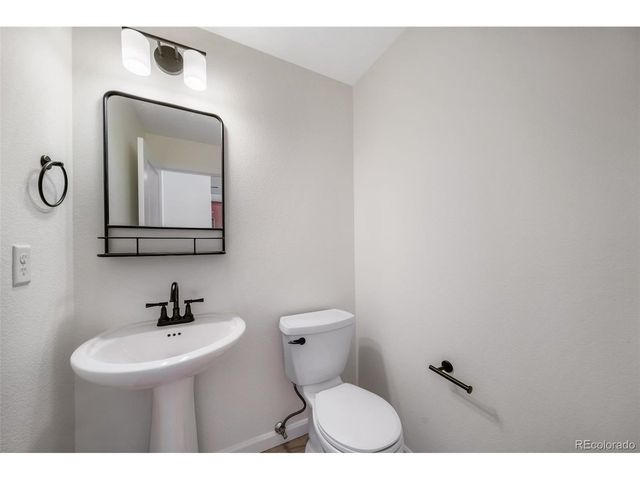 5549 W 72nd Pl, Arvada, CO 80003