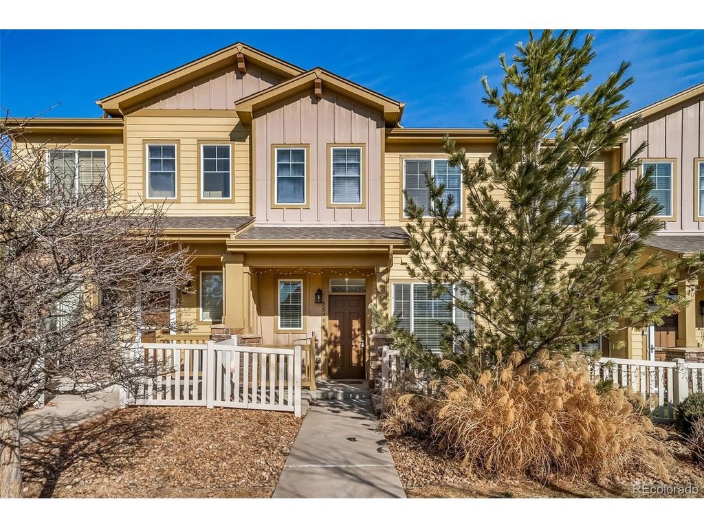 5549 W 72nd Pl, Arvada, CO 80003
