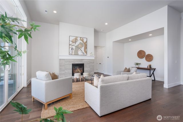 11409 Interlaaken Drive SW, Lakewood, WA 98498