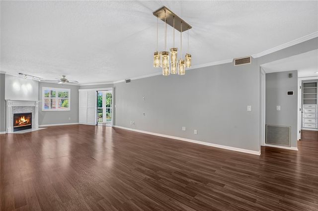 502 S FLORIDA AVENUE 124, Tarpon Springs, FL 34689