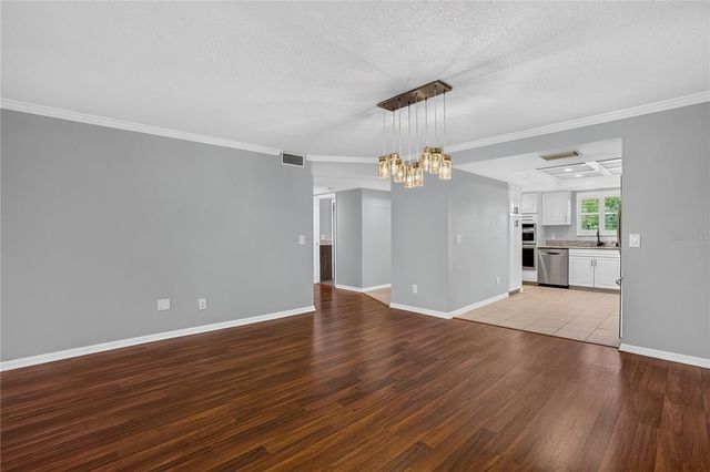502 S FLORIDA AVENUE 124, Tarpon Springs, FL 34689