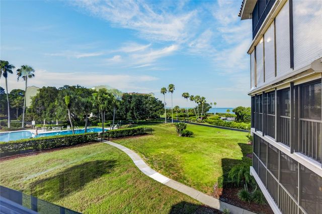 502 S FLORIDA AVENUE 124, Tarpon Springs, FL 34689