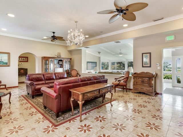 502 S FLORIDA AVENUE 124, Tarpon Springs, FL 34689