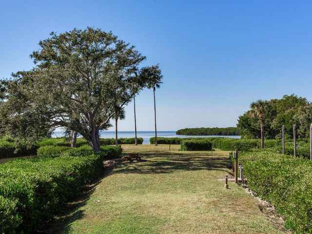 502 S FLORIDA AVENUE 124, Tarpon Springs, FL 34689
