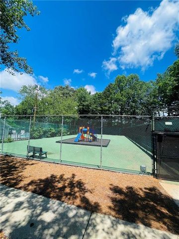 635 Windchase Lane, Stone Mountain, GA 30083