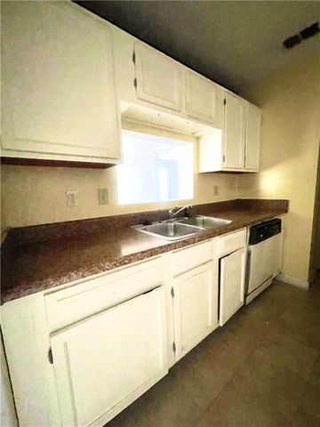 635 Windchase Lane, Stone Mountain, GA 30083